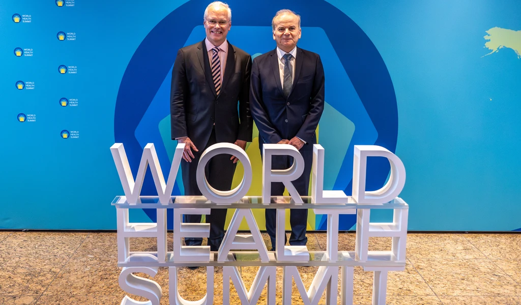 Richard Hatchett CEPI CEO and BMFTR State Secratery Rolf-Dieter Jungk at the World Health Summit 2025_Oct 12.jpg